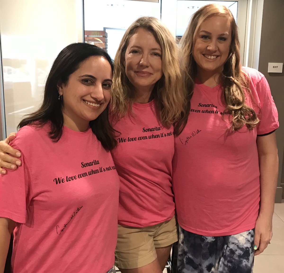 EmilinaB's tweet image. Speaking of my 2 gal pals, OTD one year ago 🩷🩷🩷 #Sonaritas #Core4