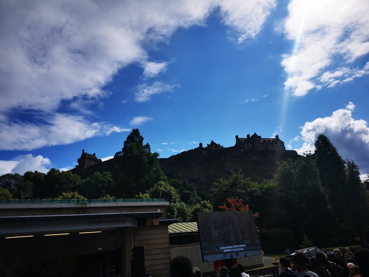 Kristine Robinson (@no1kristine) on Twitter photo 