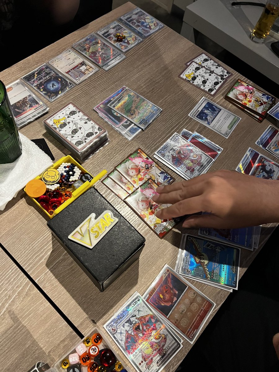 オプチャメンバーがやっているバーで美味しいディナーとポケカを楽しんできました！！
オプチャメンバーは常に募集しているので、楽しくわいわいポケカしたい方はぜひ！！☺️
#毎日ポケカ