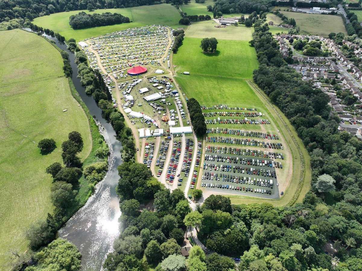 Ok - so what are your highlights of the festival so far?? 
#warwickfolkfestival #warwick #folk #folkmusic #folkfestival
