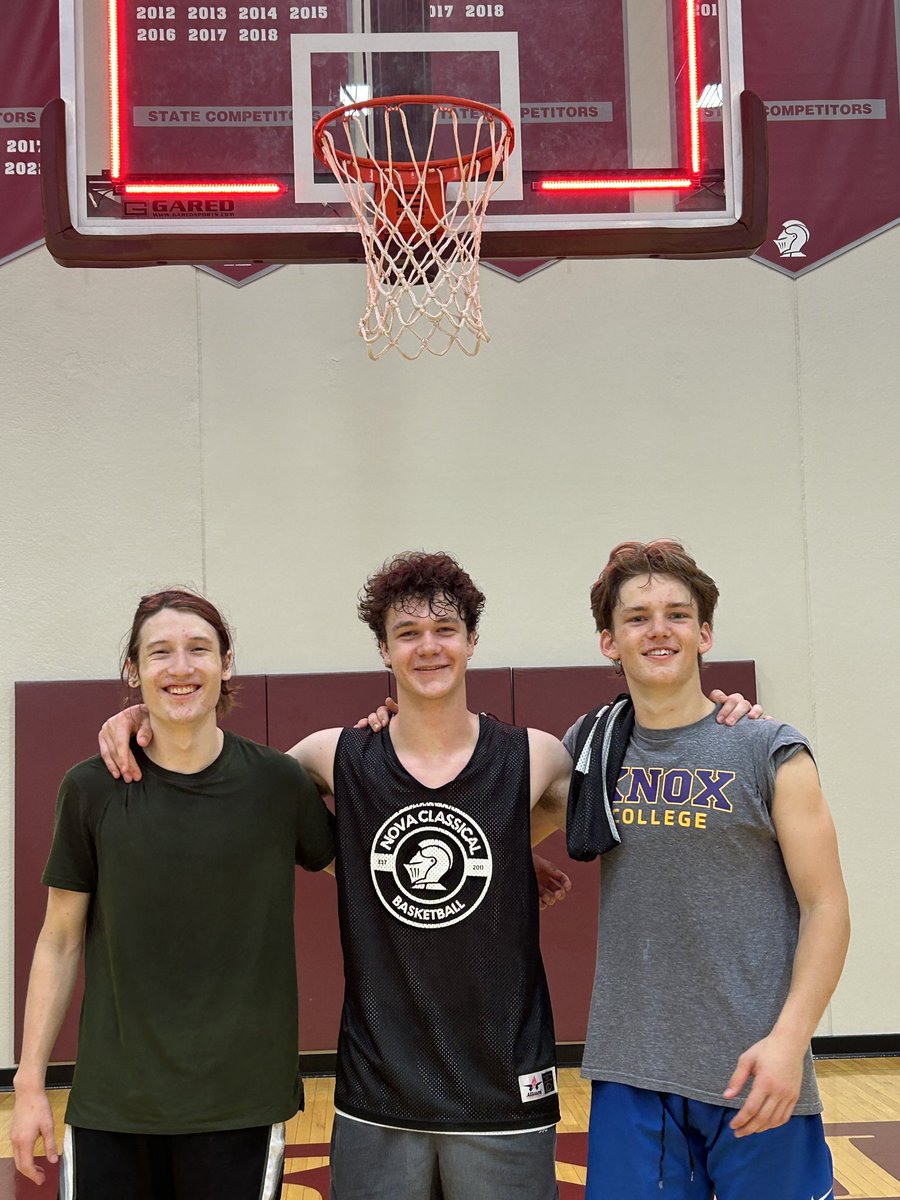NovaKnightHoops's tweet photo. And just like that, summer ball is over 😢

Thanks to @HMBoysBB, @pacthoops, and Math &amp; Science for the scrimmages this week.

Thank you to our captains for great leadership!

Most importantly THANK YOU to our players who showed up every day &amp; worked improve! Proud of you guys! https://t.co/DiSLN7cO3q