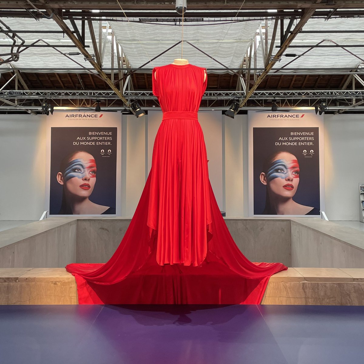 fapelous's tweet photo. Nous vous attendons au Palais de Tokyo à Paris pendant toute la période des Jeux pour vivre l expérience gastronomique de la cabine Business d’Air France ! 
Le restaurant est réservable ici 👉 https://t.co/OAtwAeDAvO https://t.co/6iHDObojJb