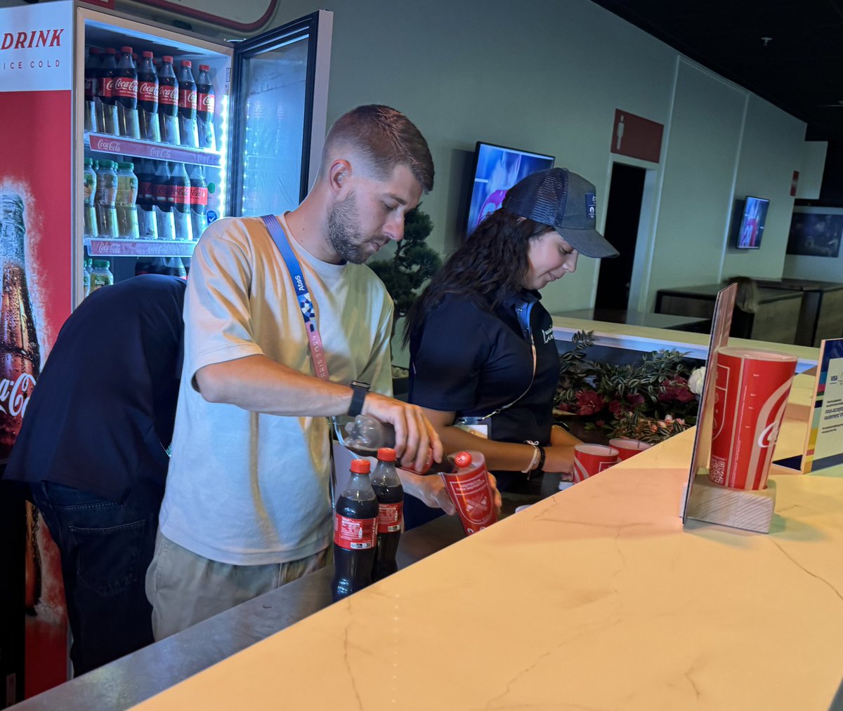 Help reduce packing at #Paris2024 by pouring from a plastic bottle into a different plastic cup! 🤣