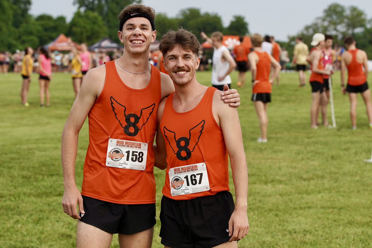 Great to see these athletes in orange again. Mud Mt XXVIII.