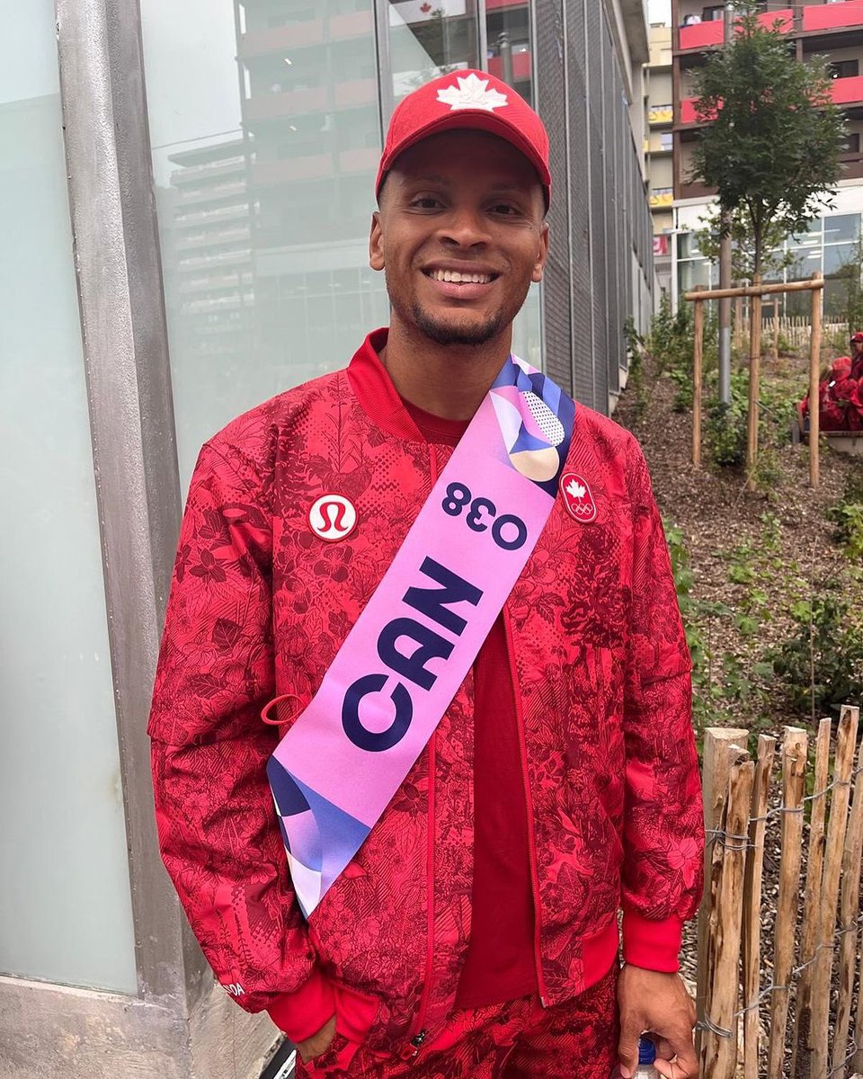 Andre De Grasse tweet media