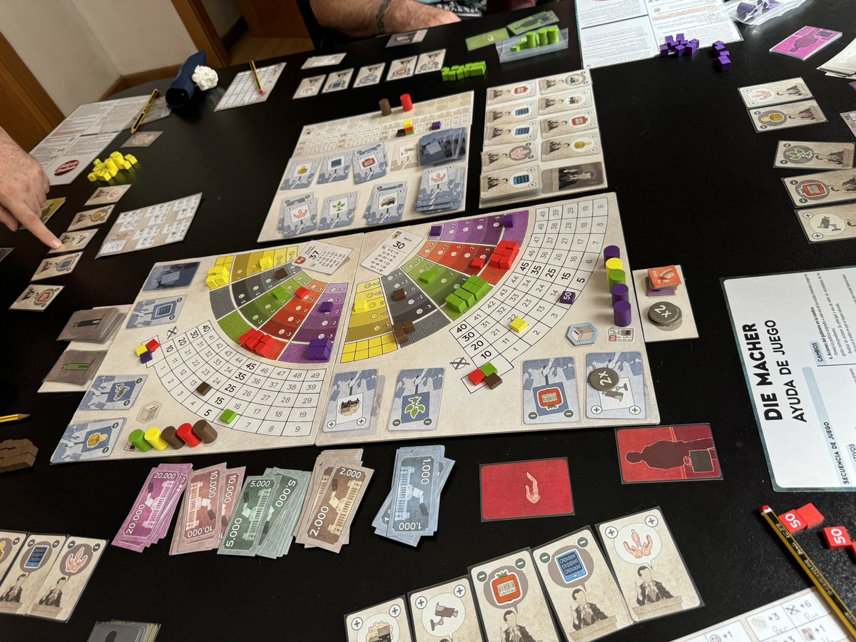 La democracia llega a <a href="/dandojuegoAB/">AsociaciónDandoJuego</a>