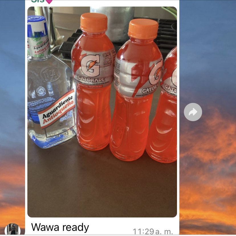 callmepecass's tweet image. listas para gritar: PARA MI ES UN PLACER, DECIRTE AMOR Y HACÉRTELO TAMBIÉN.