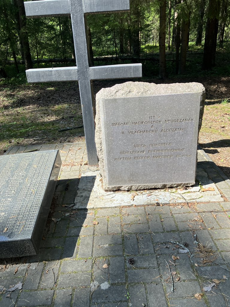 Жертвы, блядь! Еще напишите — умученные кровавым Сталиным )))