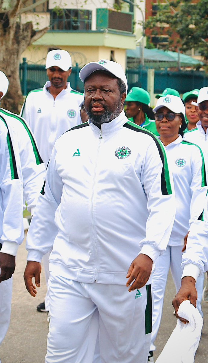 Prof. Nnanyelugo Martin Ike-Muonso tweet media