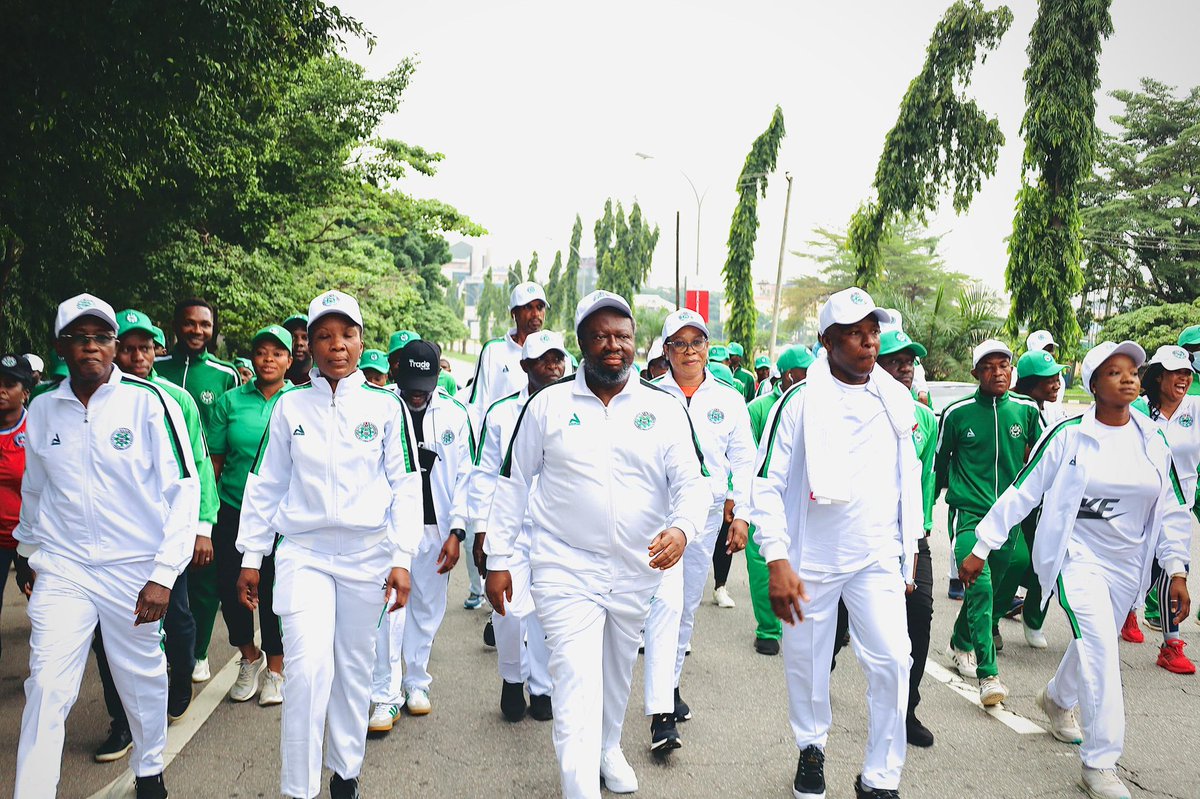 Prof. Nnanyelugo Martin Ike-Muonso tweet media