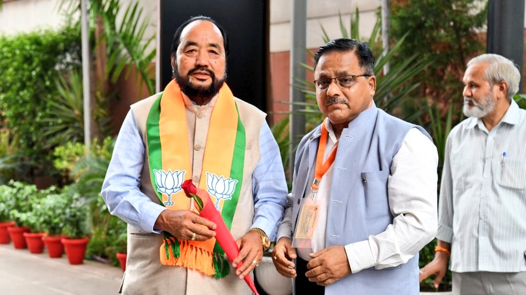 Attended the BJP Chief Ministers Conclave at <a href="/BJP4India/">BJP</a> HQ in New Delhi in the presence of Hon’ble PM Shri <a href="/narendramodi/">Narendra Modi</a> Ji, Hon'ble Union Home Minister Shri <a href="/AmitShah/">Amit Shah</a> Ji, Hon’ble Union Minister &amp; BJP National President Shri <a href="/JPNadda/">Jagat Prakash Nadda</a> Ji, Respected BJP National General Secretary