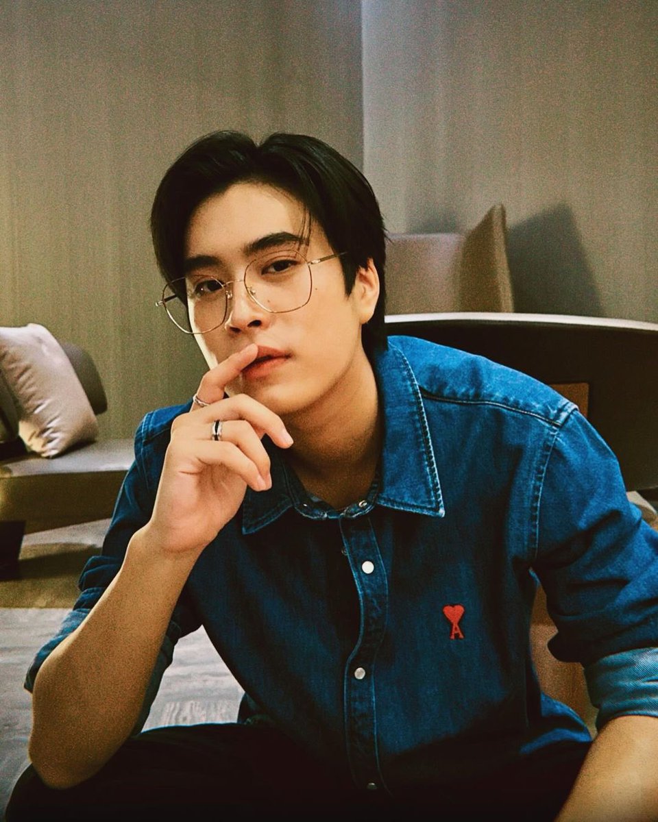 tawattaan's tweet image. 𝚔𝚎tampananmu membuat 𝙗𝙖𝙩𝙪𝙠 𝕝𝕦𝕞𝕓𝕒-𝕝𝕦𝕞𝕓𝕒 kongo saat ᴍᴇɴᴀᴛᴀᴘᴍᴜ... 𝙧𝙖𝙢𝙗𝙪𝙩𝙢𝙪 yang 𝗶𝗻𝗱𝗮𝗵 bagaikan sengatan 🄱🄴🄻🅄🅃 ʟɪsᴛʀɪᴋ cianjur yg akan mengalirkan 𝚎𝚗𝚎𝚛𝚐𝚒 yg ₥ɇ₥ø₮łv₳₴ł... serta badanmu yg 𝘴𝘦𝘹𝘺 bagaikan  🅛🅞🅑🅢🅣🅔🅡 ciawi