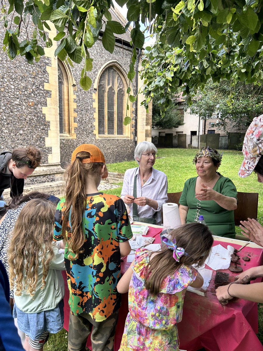 Seoyoung Kim (@seoyoungk16) on Twitter photo Well done to my colleagues and lovely volunteers of <a href="/RBKheritage/">Kingston Heritage Service</a> who organised and hosted the Saxon Fayre 2024 so brilliantly 👍😘👏
#kmsaxonfayre Well done to my colleagues and lovely volunteers of <a href="/RBKheritage/">Kingston Heritage Service</a> who organised and hosted the Saxon Fayre 2024 so brilliantly 👍😘👏
#kmsaxonfayre