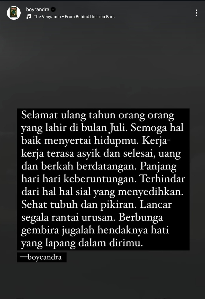 ManusiaAsteroid's tweet photo. Selamat merayakan. Berbahagialah dengan segala perayaan serta tercapai do'a dan hal-hal baik yang selalu dipanjatkan 🌟 https://t.co/bXPOOCkoKA