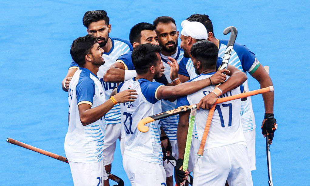 mufaddal_vohra's tweet photo. - Manu Bhakar in the Finals.
- Lakshya Sen won first Match.
- Chirag &amp; Satwik won.
- India Beat New Zealand in Hockey.

WHAT A START FOR INDIA IN THE PARIS OLYMPICS. 🇮🇳 https://t.co/V8yZZEu53X