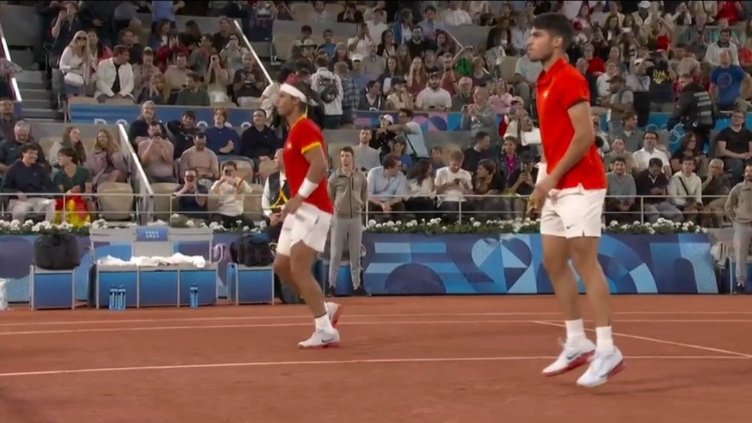 TheTennisLetter's tweet photo. DOUBLE AURA. https://t.co/p5bzpVXLxP