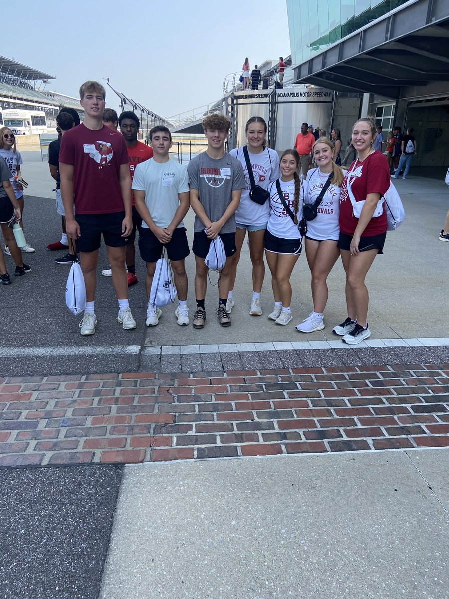 lani_graves's tweet photo. Had a great time at the IHSAA Student Leadership Conference yesterday. #IHSAASLC @IHSAA1 @IHSAA1SAC @bloomfield_high https://t.co/UHcgsn8Nvz