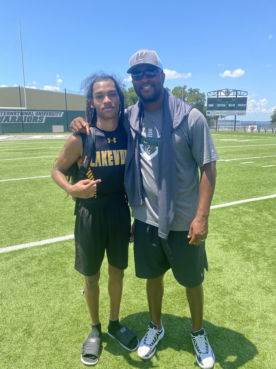 After a great camp I am extremely blessed and grateful to receive my very first offer from <a href="/WebberFB/">Webber Int'l University Football</a> #AGTG🙏🏾 <a href="/QBHouse55/">Coach Bj Hall</a> <a href="/Lakewoodhsfb/">Lakewood Spartans Football</a> <a href="/PinellasHSMedia/">Pinellas Highschool Media Group</a> <a href="/CoachGreen_3/">Green Zone preps Recruiting inc.</a>