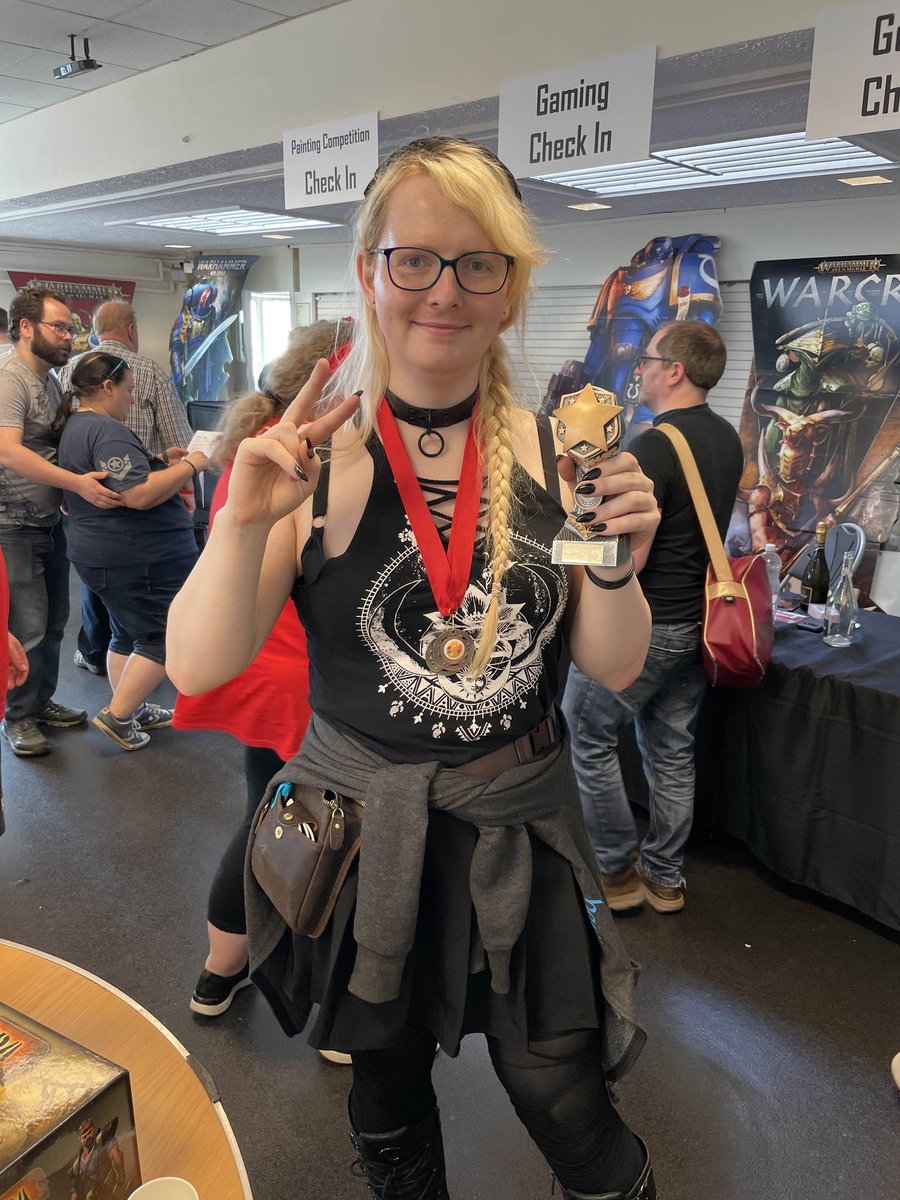Roll1ToExplode's tweet photo. I won gold in the small category and bronze in squads at #griffcon paint competition.

4th comp win in a row! 😱

I do commissions, just saying 👀
Info in pinned tweet 😘 https://t.co/1c7Q61CNp8