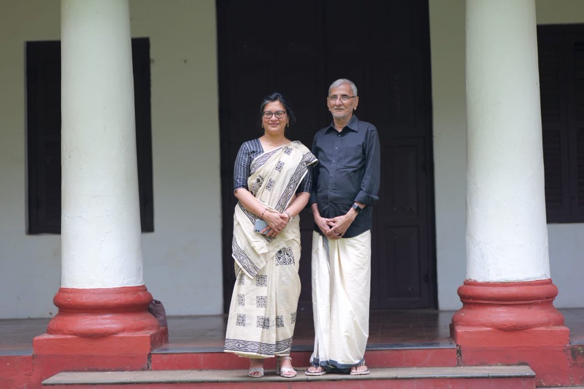 Ananya Jahanara Kabir FBA (@ananya_jahanara) on Twitter photo Fireworks, heated discussion, and the shining eyes of students listening with captive interest: what a wonderful afternoon at the venerable Kerala institution CMS College, Kottayam, speaking about <a href="/NSMlive/">N.S. Madhavan</a>’s epic work, Litanies of Dutch Battery, in the presence of the author! 🙏🏼 Fireworks, heated discussion, and the shining eyes of students listening with captive interest: what a wonderful afternoon at the venerable Kerala institution CMS College, Kottayam, speaking about <a href="/NSMlive/">N.S. Madhavan</a>’s epic work, Litanies of Dutch Battery, in the presence of the author! 🙏🏼