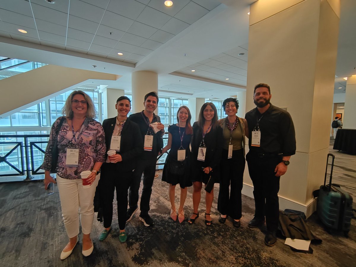 Lea T. Grinberg, M.D, Ph.D (@grinberg_t) on Twitter photo ATENCAO BRASILEIROS NO #AAIC24 aquecendo a bateria para o nosso almoco no domingo as 12.15h. nos vemos la! <a href="/flpsw/">Felipe Luiz Pereira</a> <a href="/clausuemoto/">Claudia Suemoto MD PhD MSc</a> @stforner <a href="/marlon_aliberti/">Marlon Aliberti</a> ATENCAO BRASILEIROS NO #AAIC24 aquecendo a bateria para o nosso almoco no domingo as 12.15h. nos vemos la! <a href="/flpsw/">Felipe Luiz Pereira</a> <a href="/clausuemoto/">Claudia Suemoto MD PhD MSc</a> @stforner <a href="/marlon_aliberti/">Marlon Aliberti</a>