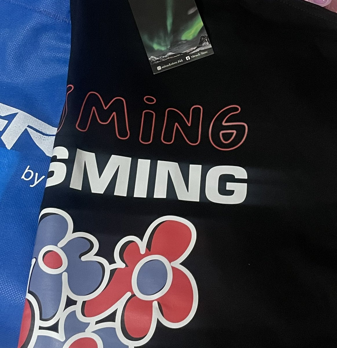 น้ำตาท่วมกรุงเทพหมดแล้วy-y 
(<a href="/taiyo_ogw11/">TAIYO</a> ) ดีใจที่หยิบมาใส่🫂🧡