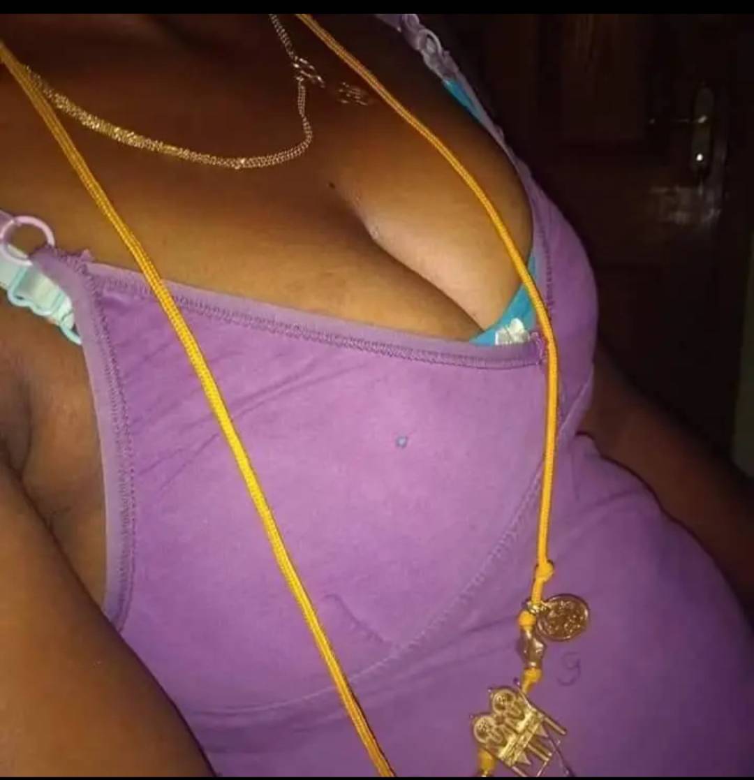 Mu4923Mulla's tweet photo. Ask mai ghar pe Amelia hnu dosto Ake meri bra ko nikalo 💋💋 aur meri chut ki pani nikalo 💋💋👅👅 #desi #sexy #HOTD #hot #bhabhi #ViralVideos #VideoViral #VIDEO #Village https://t.co/udFnIE89Hw