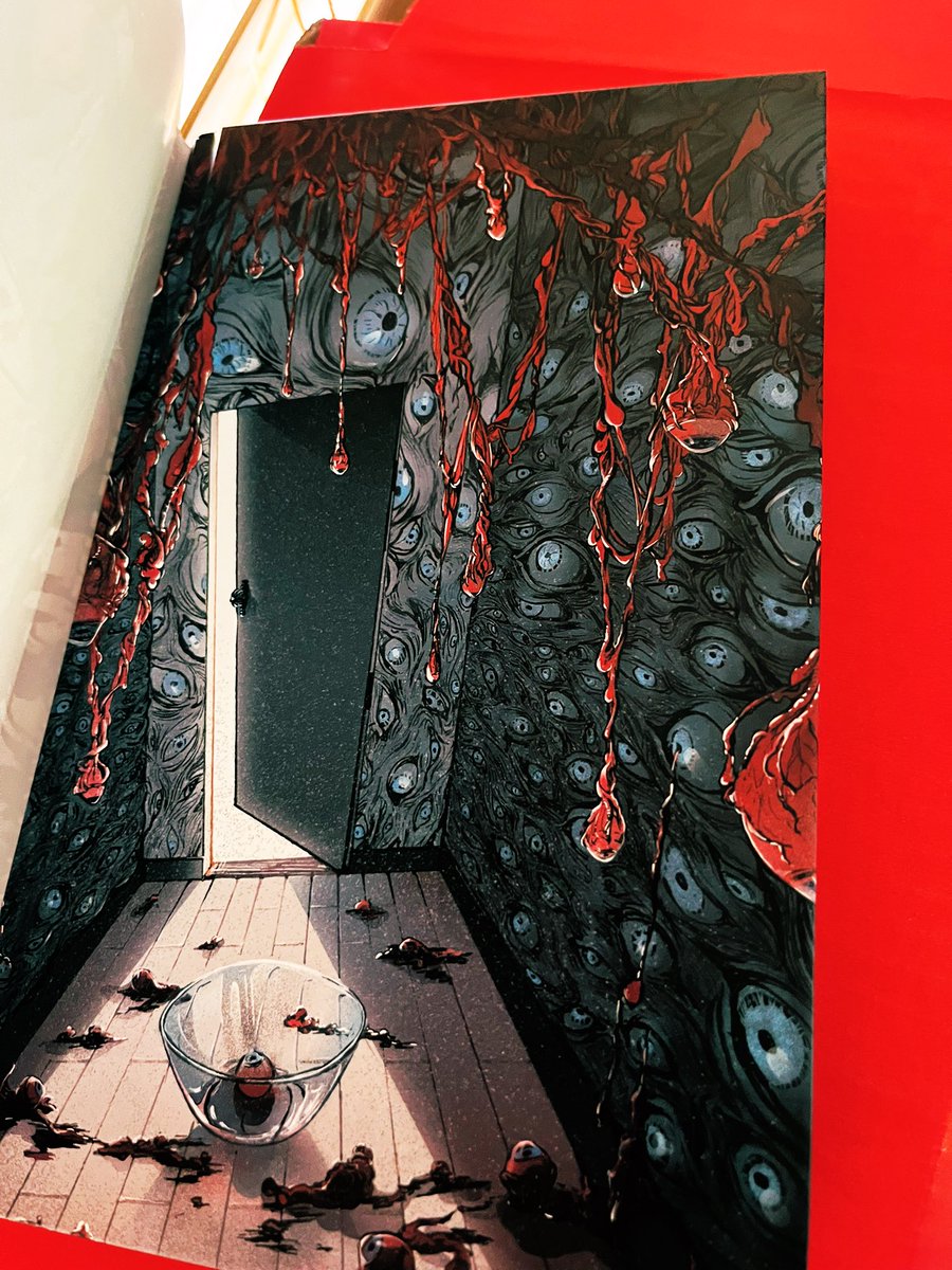 📚 ☕️ 🏳️⚧️🇺🇦(The) Zoe Radley 🇺🇦 🏳️⚧️☕️ 📚 (@radley_zoe) on Twitter photo <a href="/illumicrate/">Illumicrate ✨</a>
If you are a bit squeamish you may need to look away…. But check out these stunning artworks both for the dust jacket and the cover plus those end papers… are so ethereally creepy artwork <a href="/danlinz_art/">Danlin Zhang</a> design by _studio_ao , digital edges by same <a href="/illumicrate/">Illumicrate ✨</a>
If you are a bit squeamish you may need to look away…. But check out these stunning artworks both for the dust jacket and the cover plus those end papers… are so ethereally creepy artwork <a href="/danlinz_art/">Danlin Zhang</a> design by _studio_ao , digital edges by same