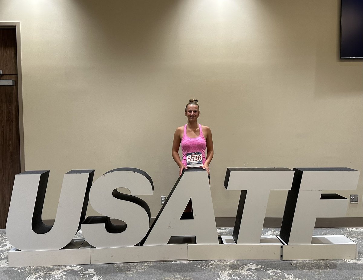 _SRobertson's tweet photo. Had a great time down at Texas A&amp;M competing at the National Junior Olympics. Very grateful for the opportunity to compete against great talent and ended up 17th in the Nation!!! Thank you @usatf! 🇺🇸 https://t.co/vcveE7chx5