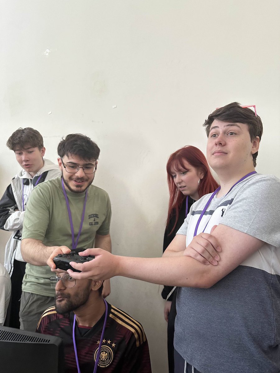 NinjaTrain's tweet image. Splat Vibes 2 was awesome - really lovely to meet everyone again or for the first time ❤️😊