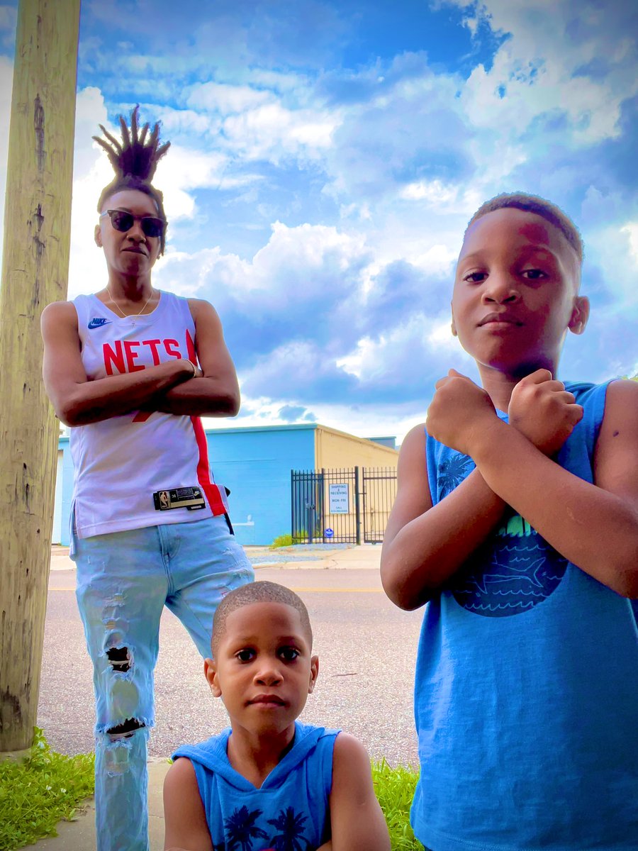 baeisbigtime's tweet photo. #lowkey these my #reallife mini-meโs lol ..
holding it โฌ๏ธ is a must ๐ช๐พ๐ฏ๐
Np : #GoldMedals by @MMG
#BIGtime #BigBoston #BIGRICH #life #blessings #6720 #LMYF https://t.co/NtaSh4DXQr