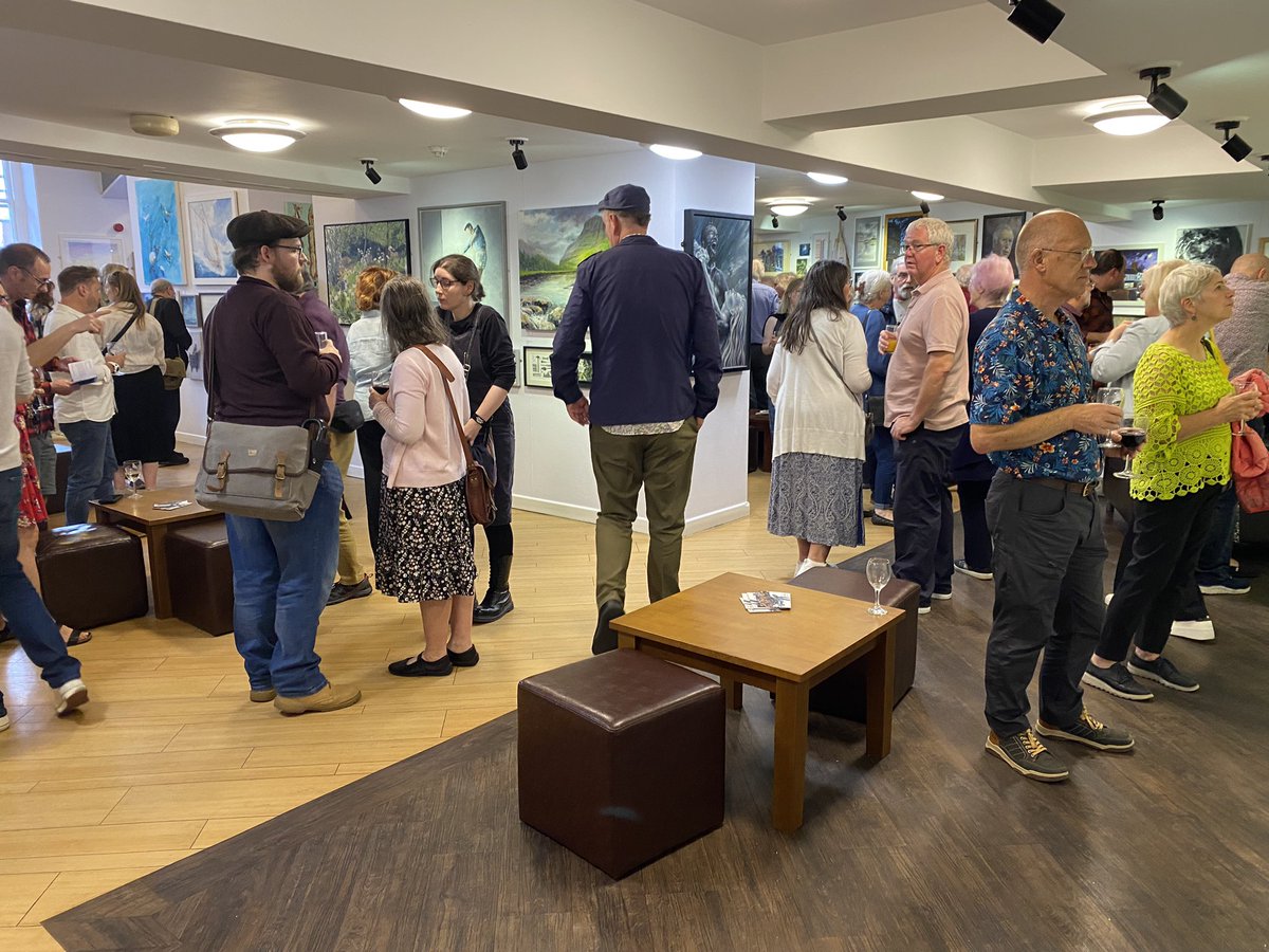 sock gallery tweet media