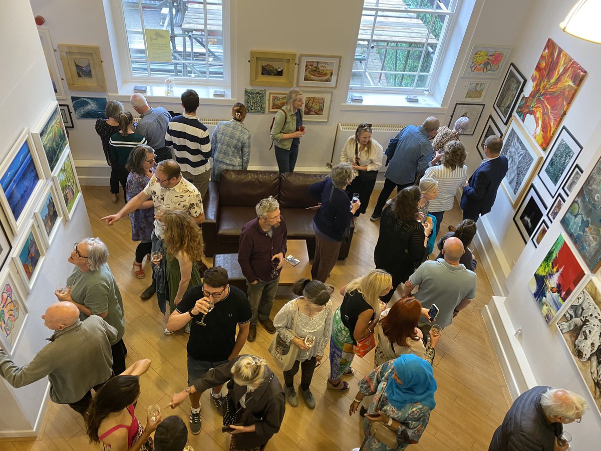 sock gallery tweet media