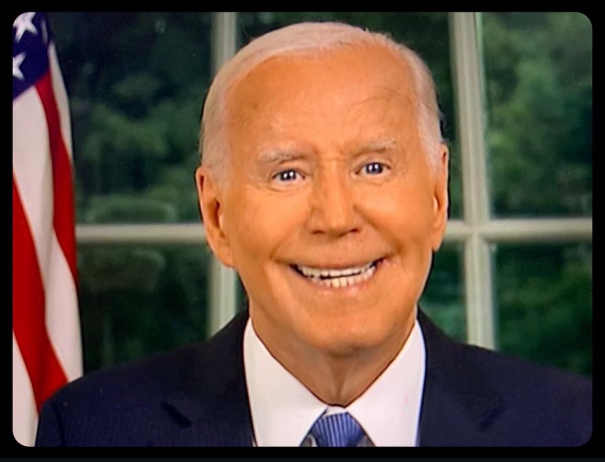 hardcorecomedy2's tweet image. When you just thought it was a fart 💨 but realize you just sharted 😳