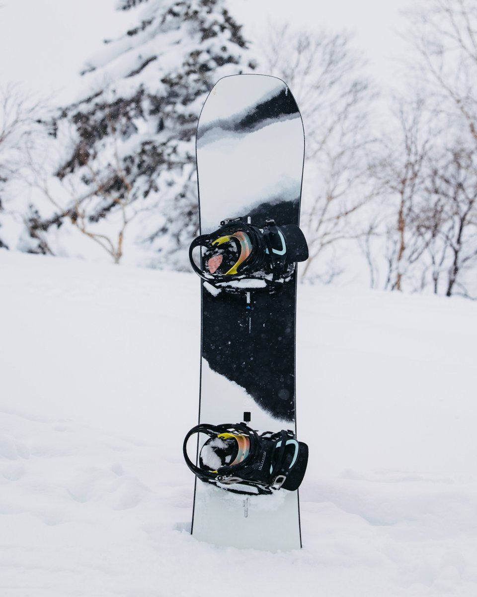 First Look: 2025 Family Tree Hometown Hero 

Seen under the feet of almost every #BurtonTeam rider, the Hometown Hero is a daily driver ready for anything from feet of fresh pow to laps through the park. This is the all-in-one quiver killer.

🆕 Boards: brtn.co/3LsuXKy