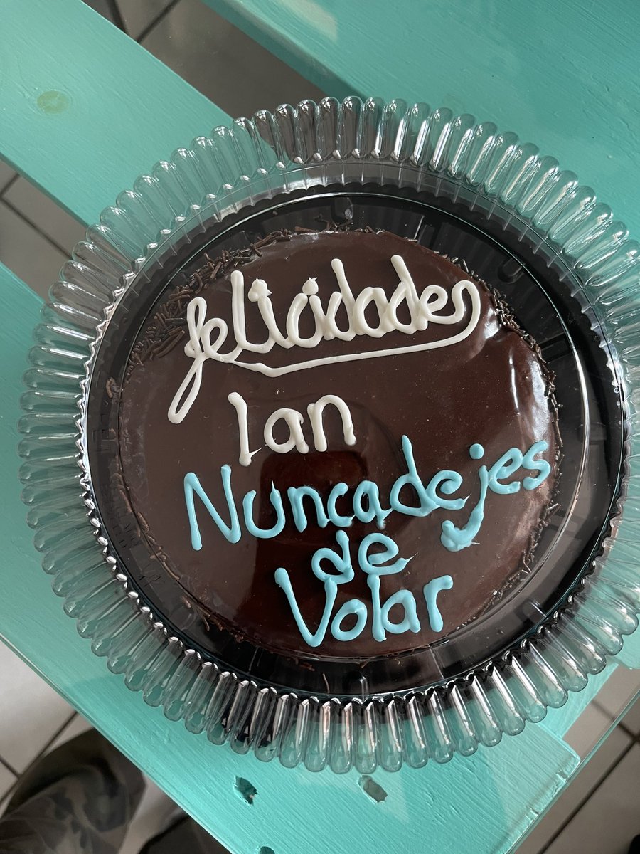 FunNunDejdVol's tweet photo. Gracias a Dios hoy la fundación está de fiesta, pudimos festejar el cumpleaños número 7 del guerrero que lucha contra el Cáncer, Ian.

Gracias a Dios que nos deja disfrutar de momentos agradables en nuestras luchas. 

JUNTOS CON DIOS DIOS VOLAREMOS HASTA LA VICTORIA 

#cancer https://t.co/HaNJsdyKDA