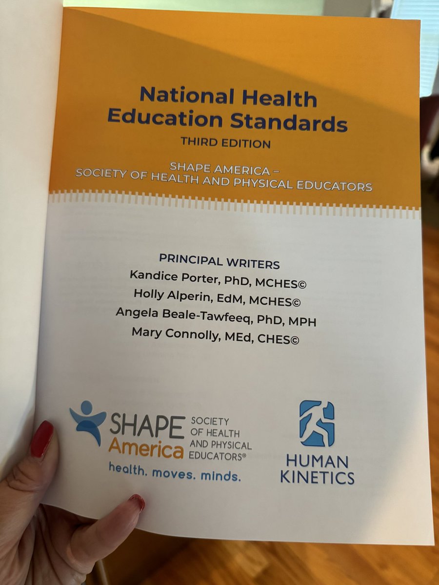 NAESP_ED's tweet photo. Thank you, thank you, thank you @HollyAlperin, @connollymary2, Kandice Porter & Angela Beale-Tawfeeq. You are all amazing and this work will make such an important impact. .@SHAPEAmerica #NHES #SkillsBasedHealthEd https://t.co/OBpP6LGfhj