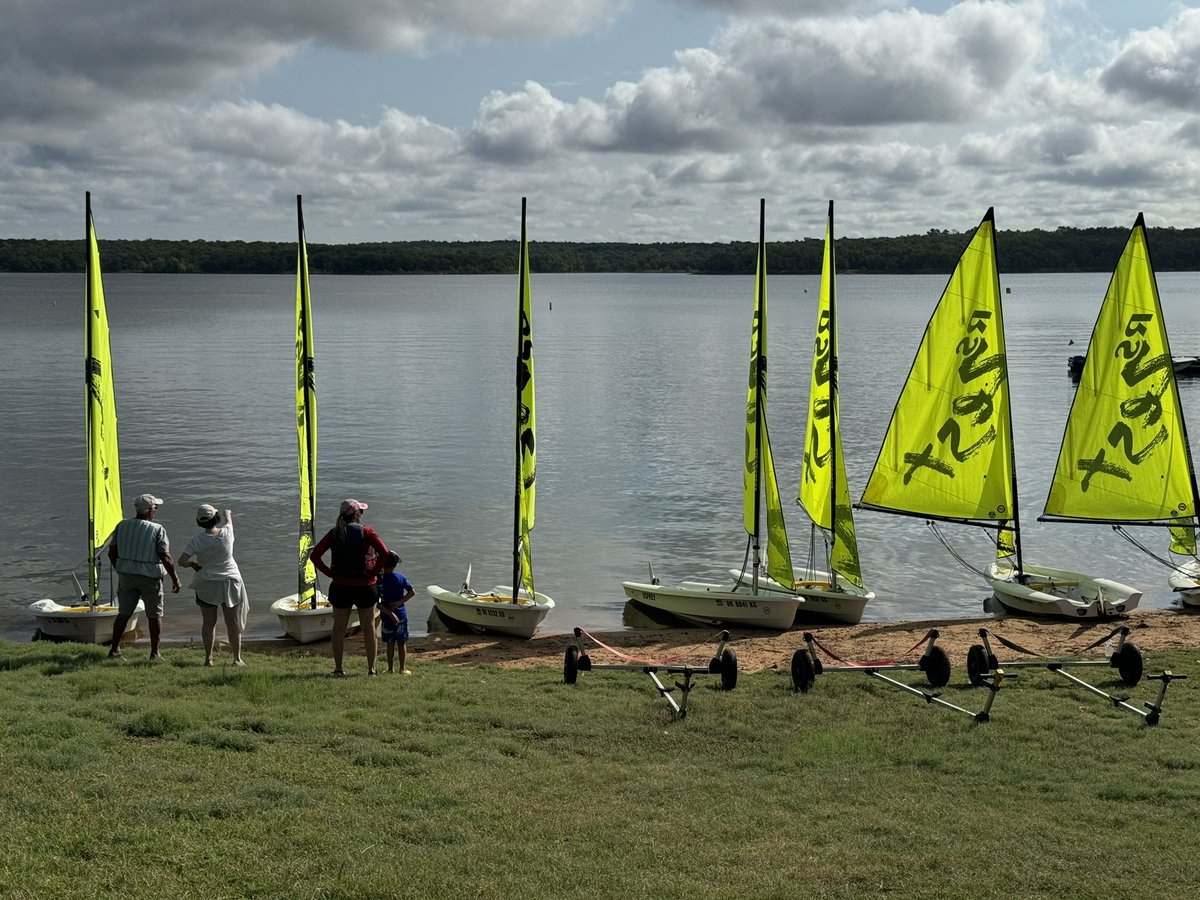 JLaDue's tweet photo. The #LakeThunderbird Education Foundation is having a small boat race today. Winds were light and highly variable. But after 3 races I finished well. Better yet we had all 8 Zests out with sailors of all ages. Fun was had by all at the #LTEF. https://t.co/P9pJXGRZIq