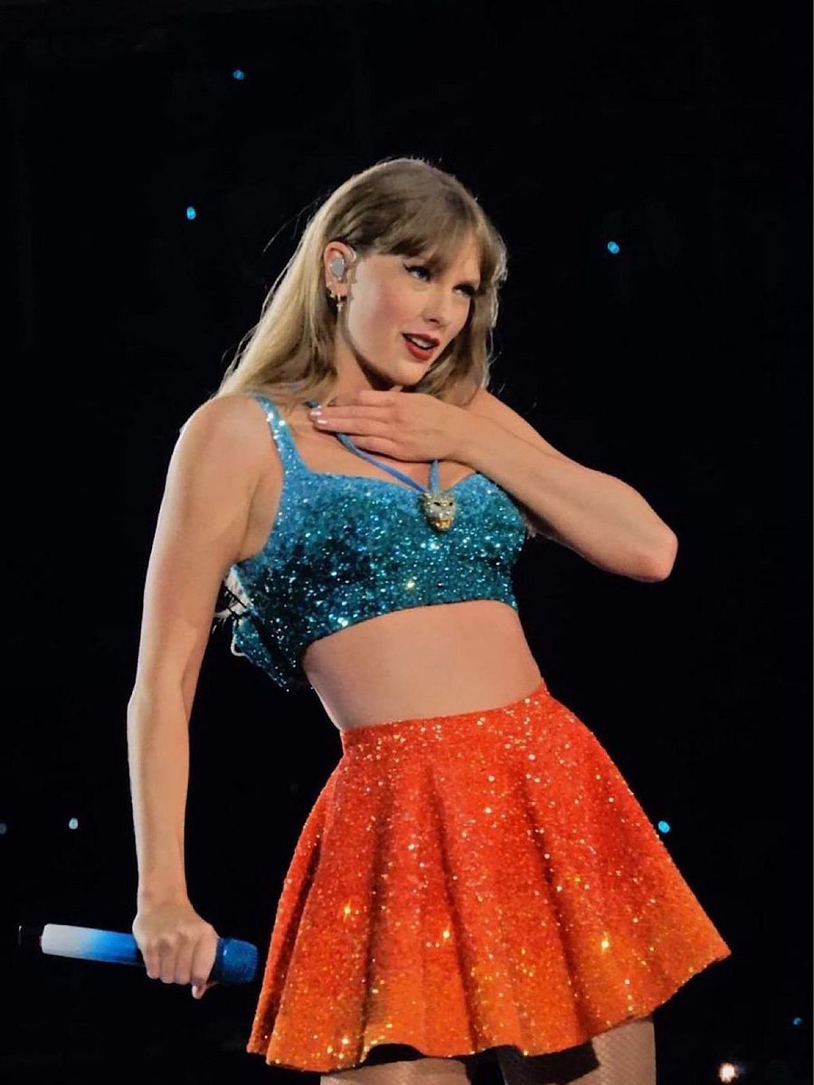 The Eras Tour tweet media