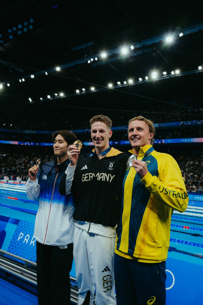 TeamD's tweet photo. DA IST DAS DING!!! 🥇 Unsere erste Goldmedaille bei diesen Olympischen Spielen! 🤩 

#TeamD #Olympics #Paris2024 #JetztFürImmer #Swimming #Gold https://t.co/Yvg2e4iBXu