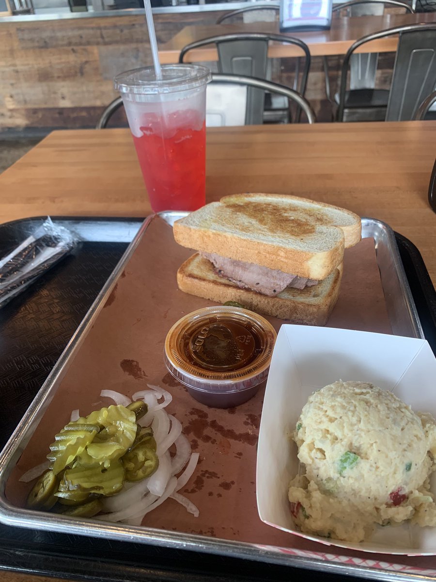 LonghornBandG's tweet image. Looking for a damn good bbq sandwich? Try the Brisket sandwich! #Sliced and #lean @GatlinsBBQ