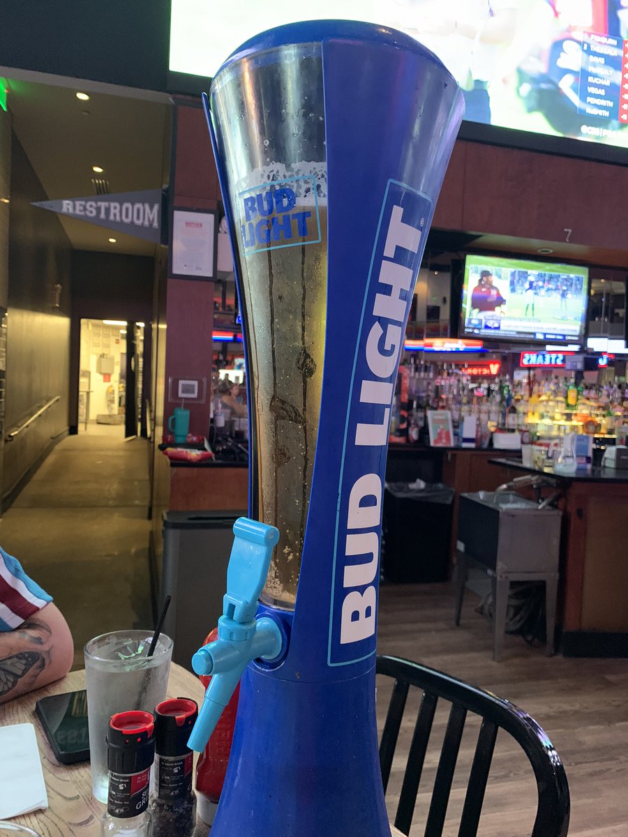 ChadMoyer26's tweet image. Let’s go Phils!!! #XfinityLive