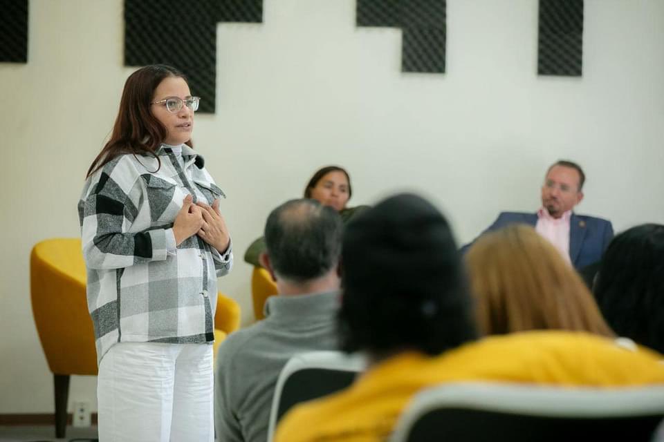 OOA_Oficial's tweet photo. ¡Estamos listos para un consejo más! ☀️

#VanguardiaProgresista más fuerte y unida por un #NuevoAmanecer. 👌🏻

#OOA 
#Edomex https://t.co/io3UHz14PV