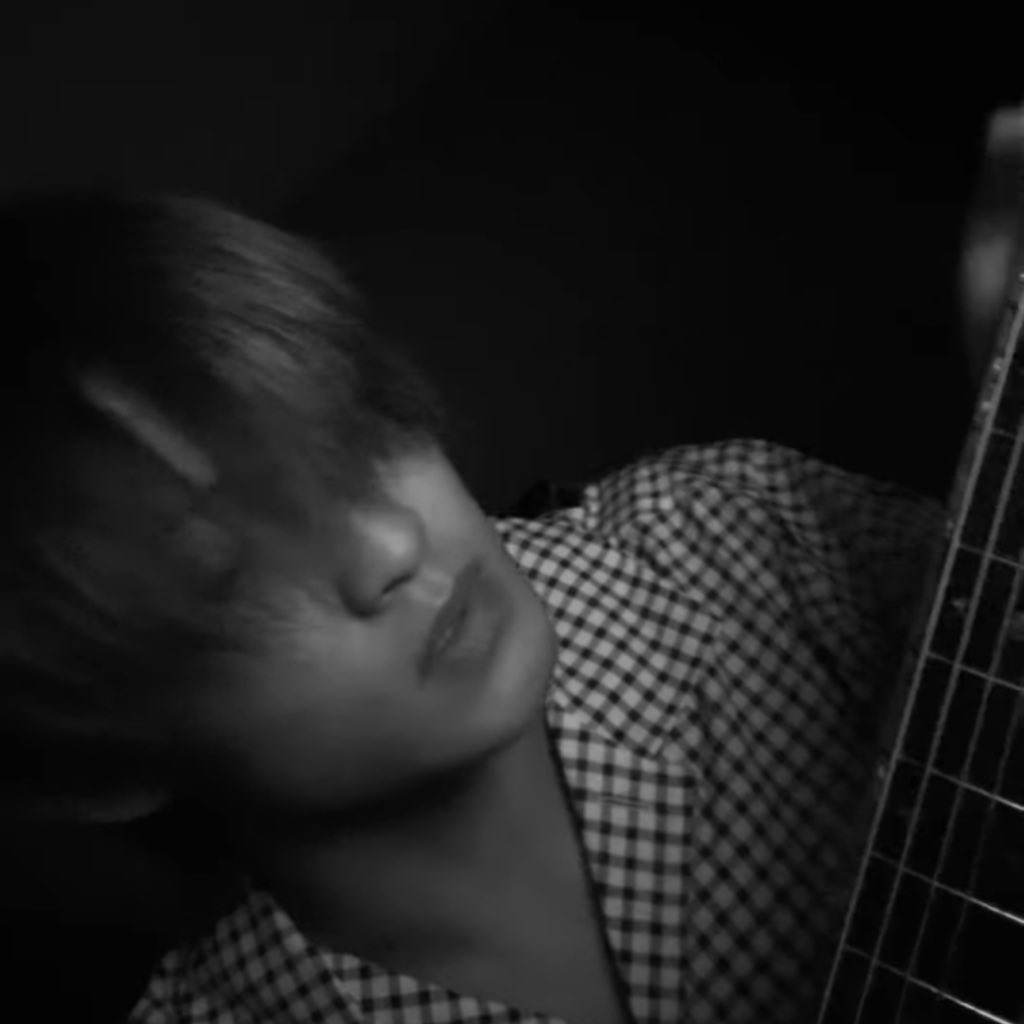 remermarkram's tweet image. หน้าสด✅
ผมไม่เซ็ต✅
เล่นกีต้าร์✅
ร้องเพลงเพราะ✅
ชื่อมาร์คลี✅✅✅✅✅✅✅✅✅✅