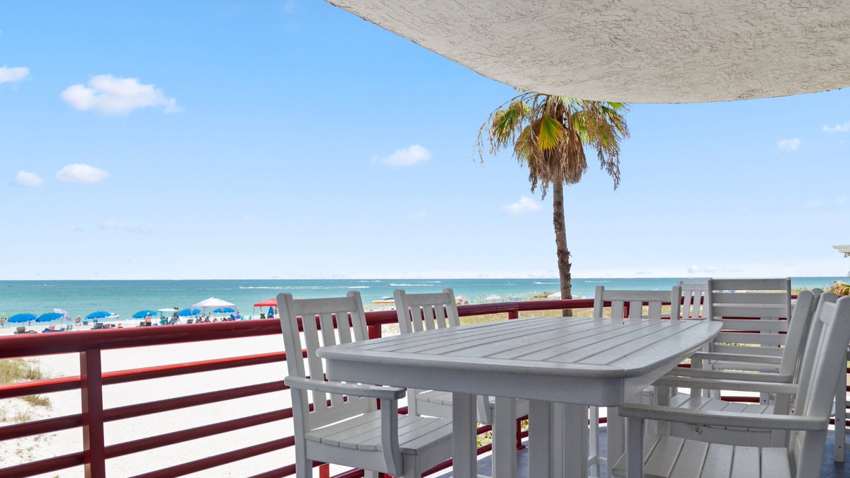 sunhostFL's tweet image. Heres a look at Crimson Condo's in Madeira Beach Florida! 📸