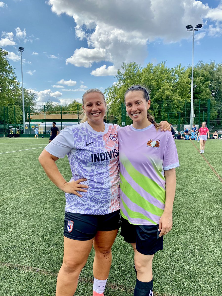 The launch of our inaugural 7-a-side league in North LDN was a hot and magical affair. Just under forty players laced up their boots to grace the field and we were treated to some incredible football. 

We go again ✨