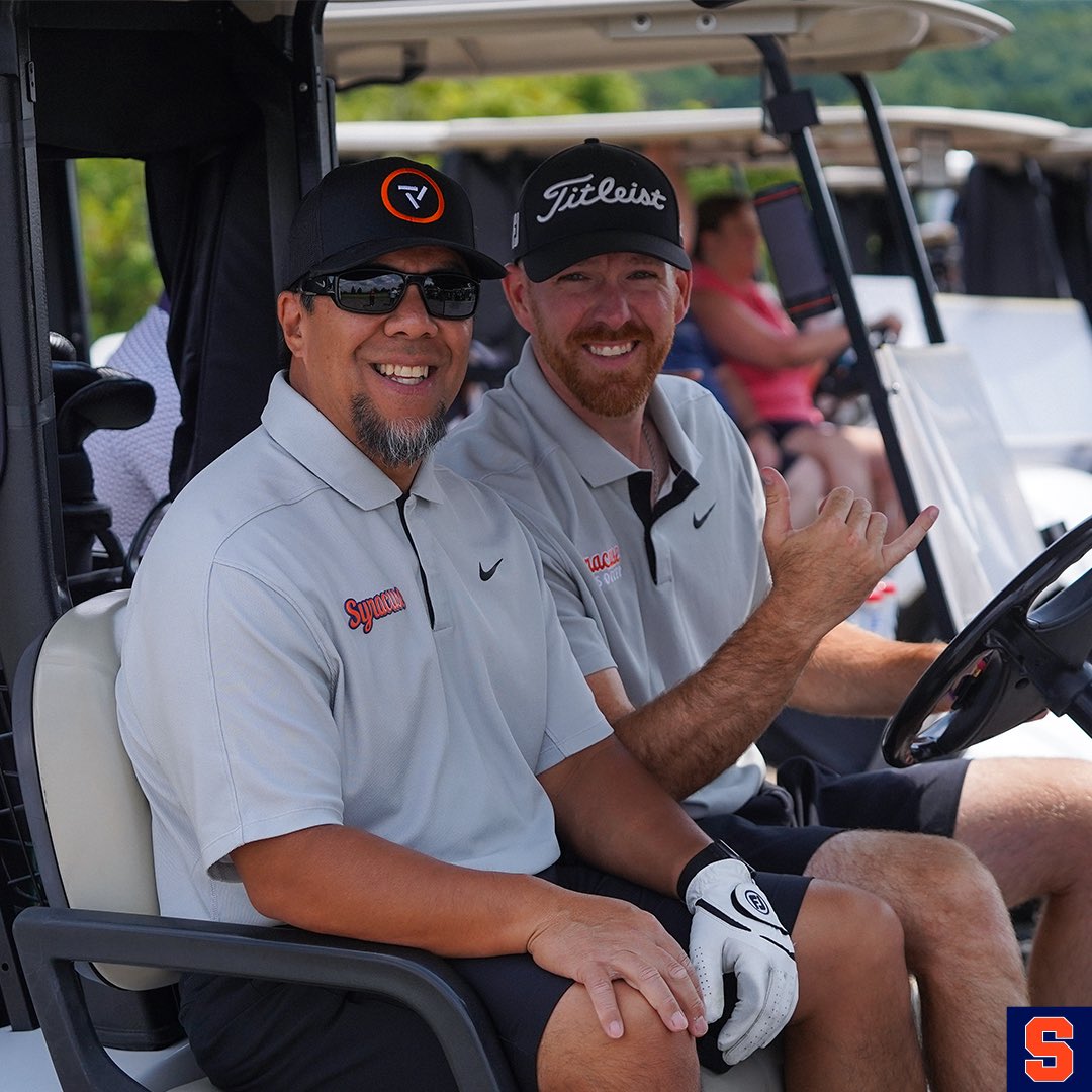 Having a great time out on the course today ⛳️🤙

#DareToDream