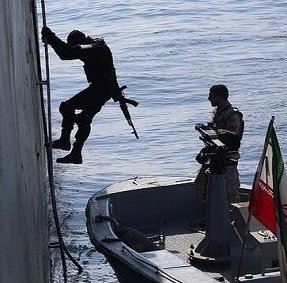 🛑قائد سرب المدمرات الثاني لحاملة الطائرات "آيزنهاور" لـ USNI News – عملنا خلال 6 أشهر في بيئة قتال صعبة وديناميكية لم تشهدها البحرية منذ عقود

💎 انتشارنا كان هو الأطول والأكثر نشاطا، ولم يسبق أن تعرضنا من قبل لإطلاق نار كما حصل في البحر الأحمر

💎قائد السرب المقاتل الأمريكي في