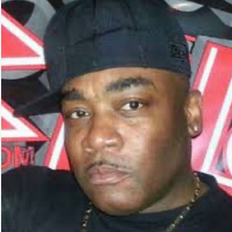 DJ Chuck Chillout tweet media