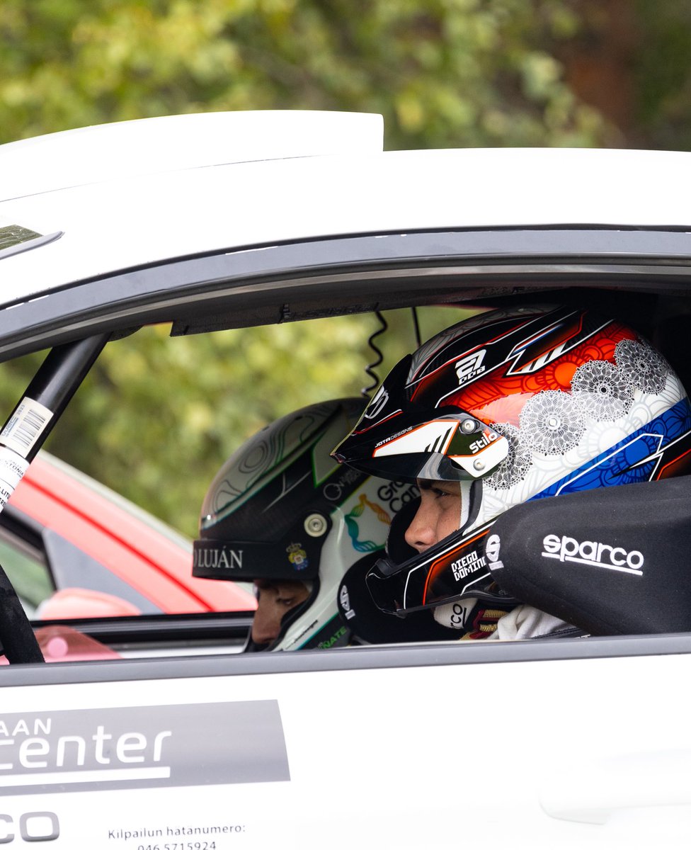 MeliLaulis's tweet photo. #HYAcenterRalli photo dump, enjoy! 1/3 https://t.co/2FtD6SwMdG